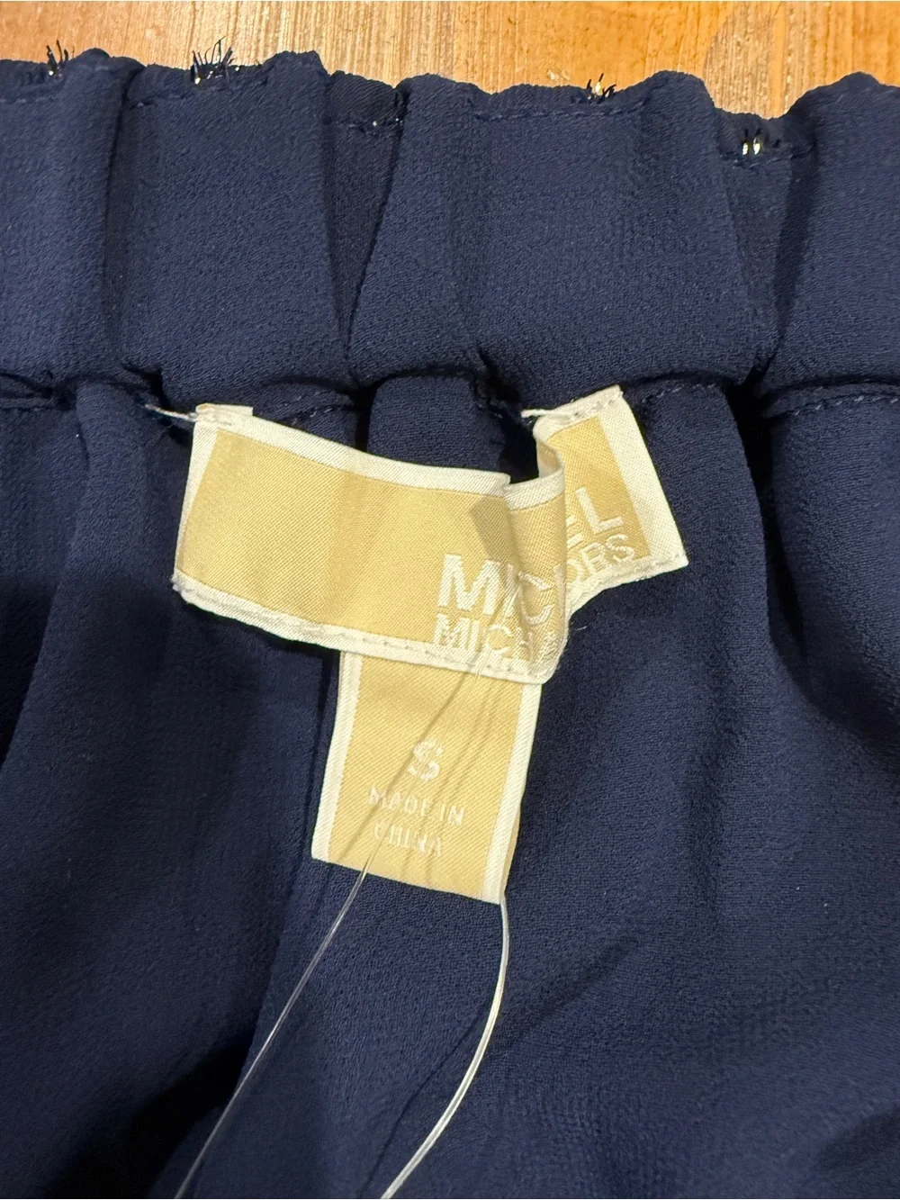 Michael Kors Off Shoulder Tie Waist Textured Navy Blue Blouse Women's S NWT
